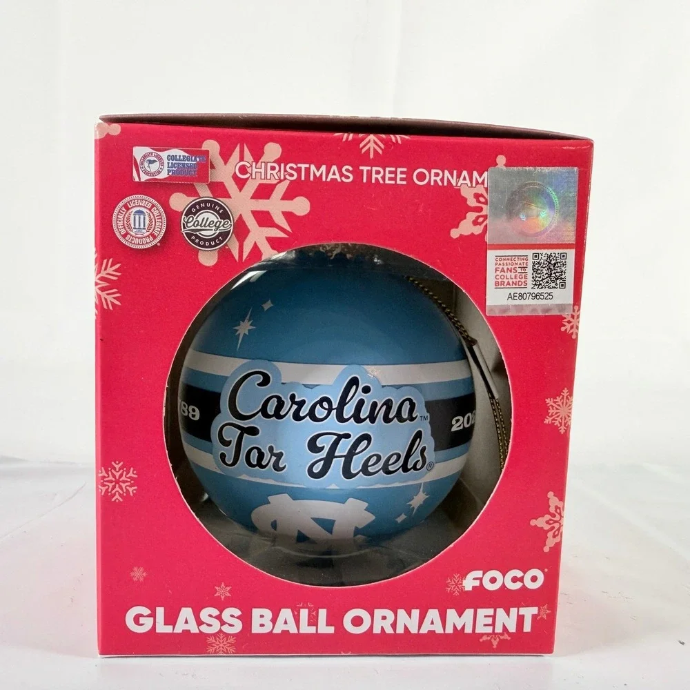 FOCO North Carolina Tar Heels Glass Ball Christmas‎ Tree Ornament NEW